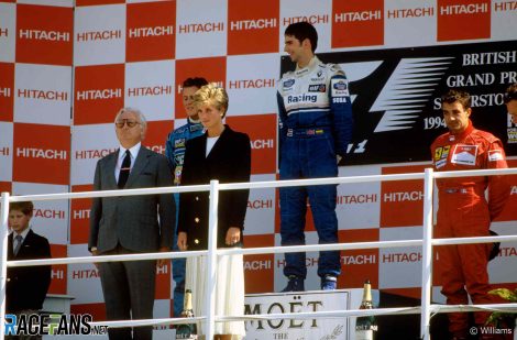 Michael Schumacher, Damon Hill, Jean Alesi, Silverstone, 1994