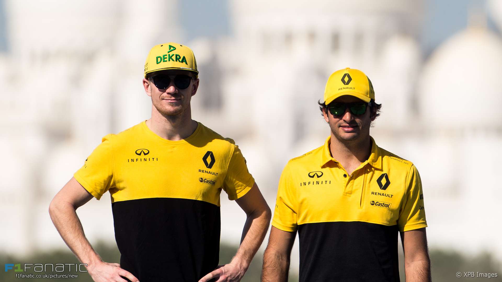 Nico Hulkenberg, Carlos Sainz Jnr, Renault, 2017