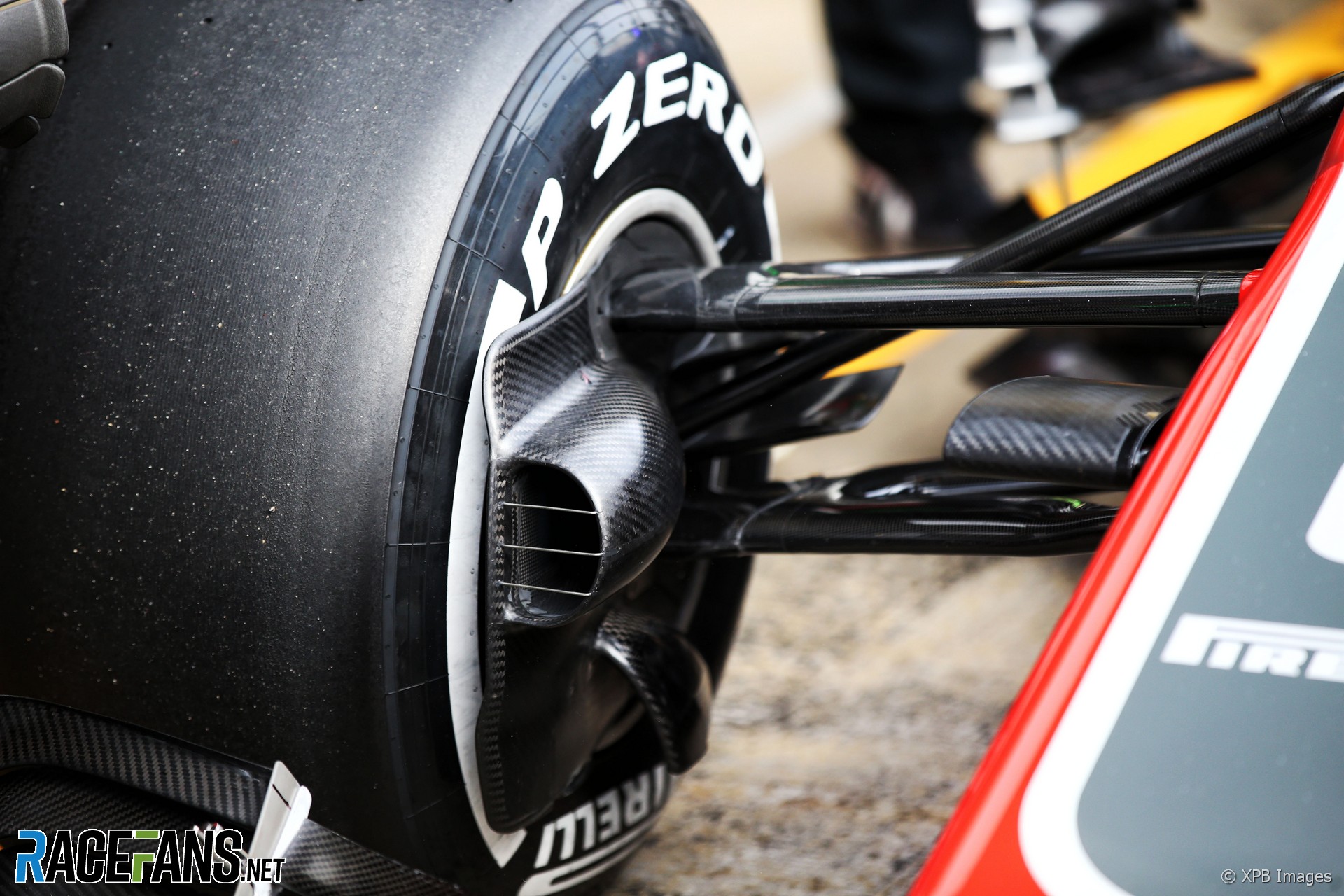 Haas VF-18 front suspension, Circuit de Catalunya, 2018