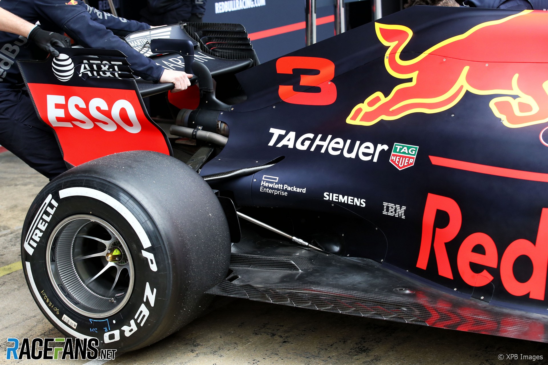 Red Bull RB14 rear suspension, Circuit de Catalunya, 2018