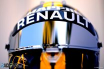 Nico Hulkenberg helmet, Renault, Albert Park, 2018