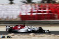 Charles Leclerc, Sauber, Bahrain International Circuit, 2018