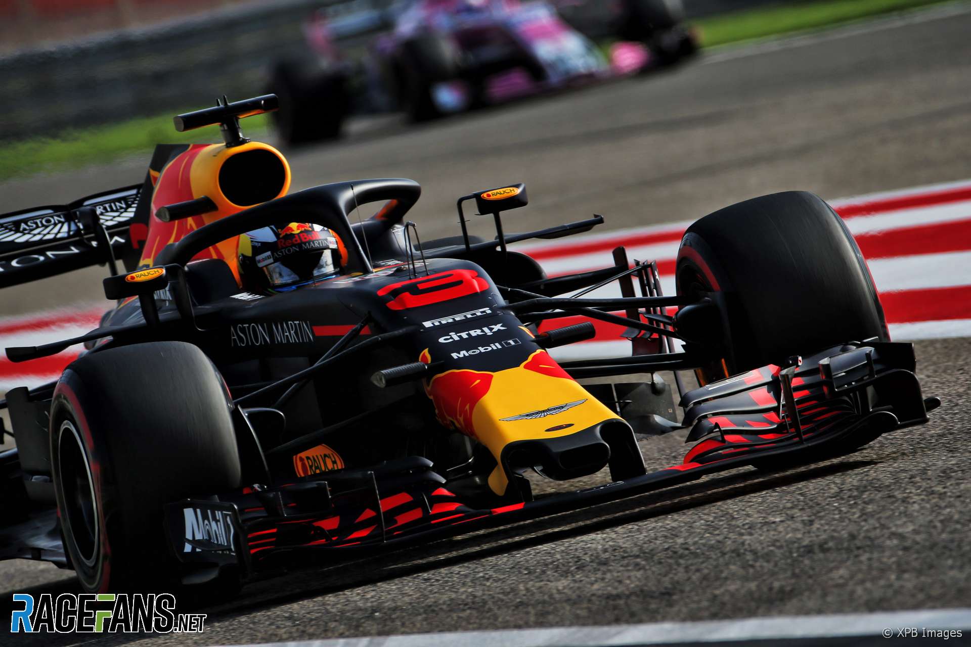 Daniel Ricciardo, Red Bull, Bahrain International Circuit, 2018 · RaceFans