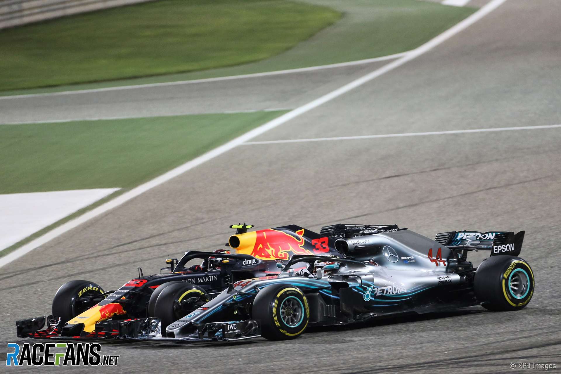 Lewis Hamilton, Max Verstappen, Bahrain International Circuit, 2018