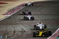 Carlos Sainz Jnr, Renault, Bahrain International Circuit, 2018