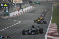 Hot track and windy weather await drivers in Bahrain
