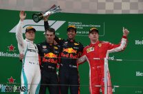 Valtteri Bottas, Daniel Ricciardo, Kimi Raikkonen, Shanghai International Circuit, 2018