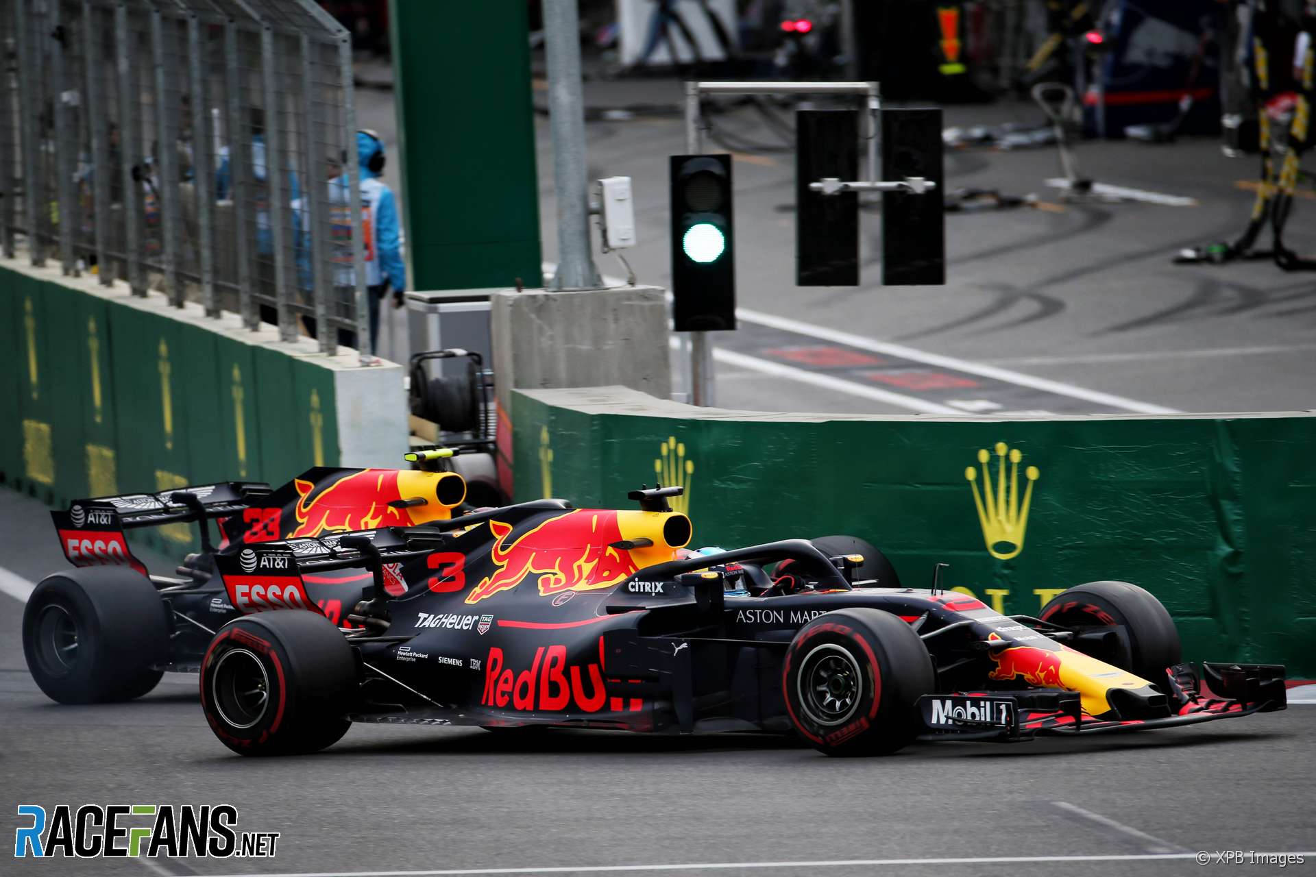 Daniel Ricciardo, Max Verstappen, Red Bull, Baku City Circuit, 2018