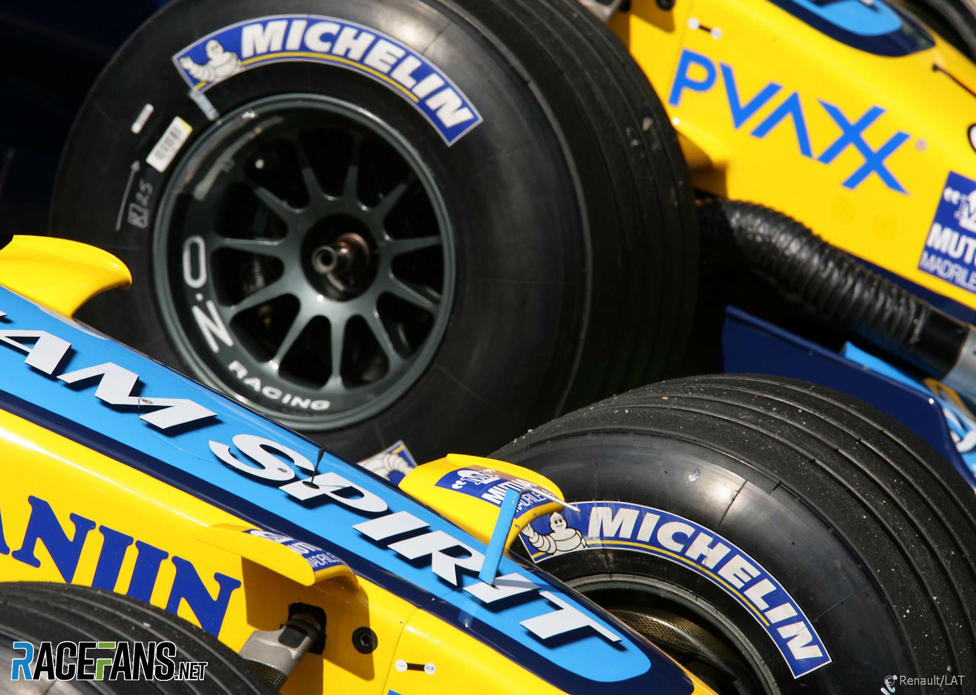 Michelin tyres, Renault, Interlagos, 2006