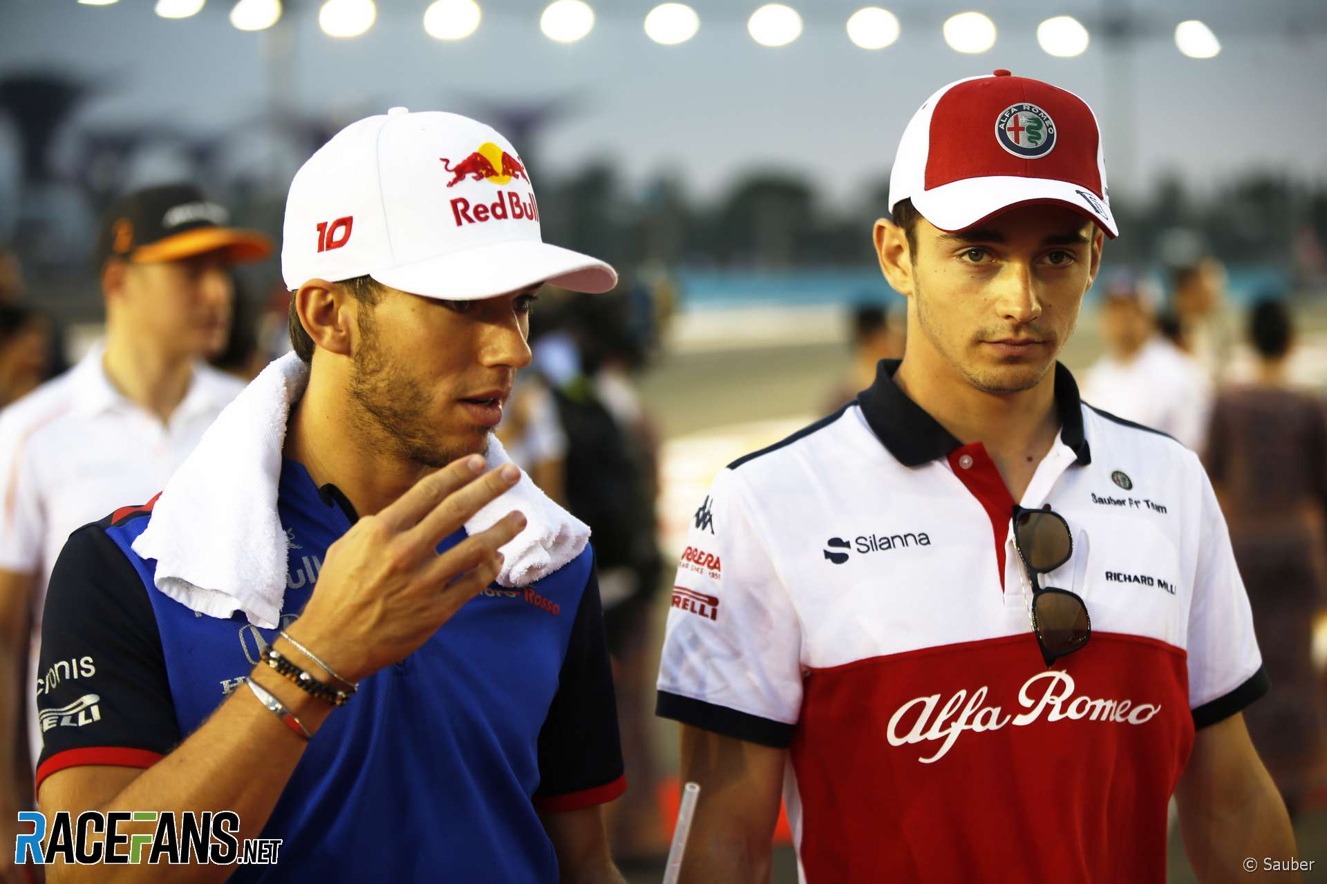 Pierre Gasly, Charles Leclerc, Singapore, 2018