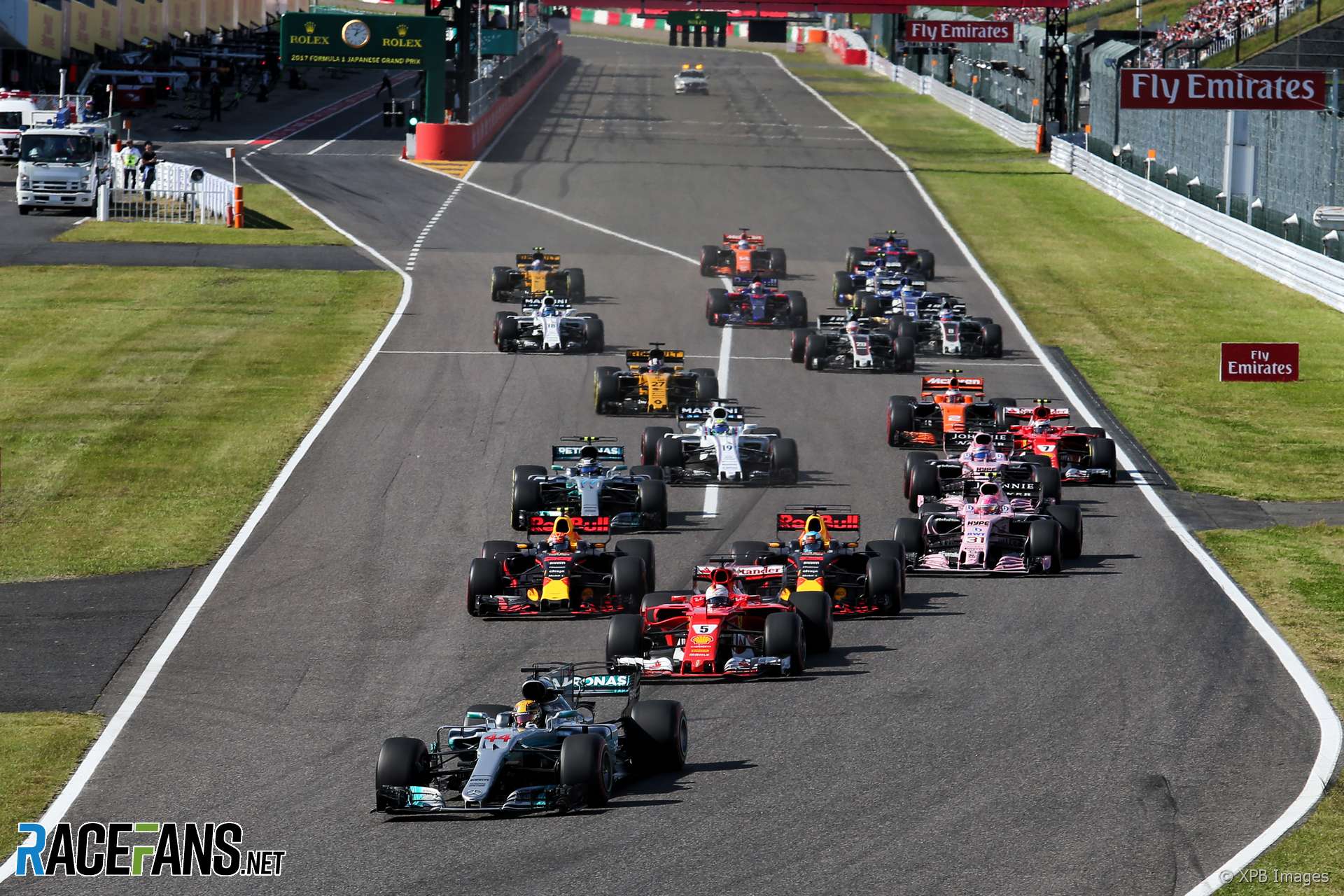 Lewis Hamilton, Mercedes, Suzuka, start, 2017