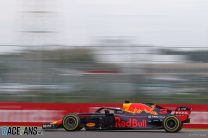 Ricciardo to avoid penalty despite failure in qualifying
