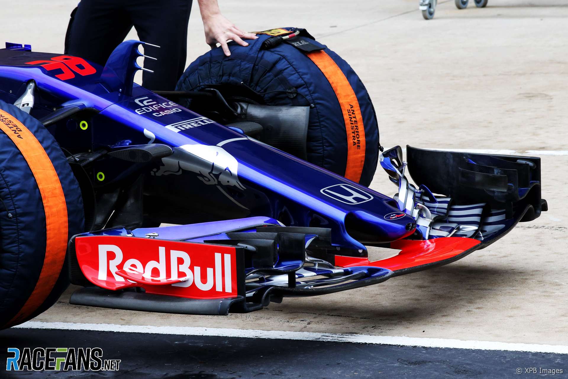 Toro Rosso STR13 front wing, Circuit of the Americas, 2018
