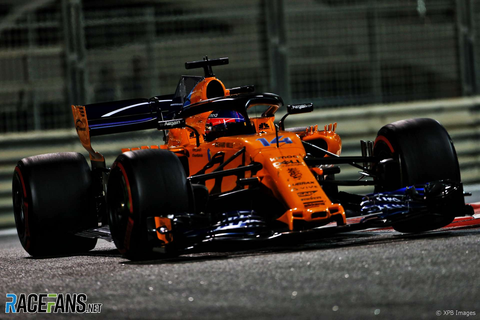 Fernando Alonso, McLaren, Yas Marina, 2018