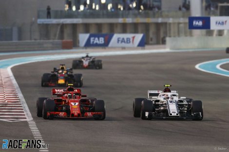 Kimi Raikkonen, Charles Leclerc, Yas Marina, 2018