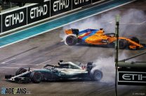 Lewis Hamilton, Mercedes, Yas Marina, 2018