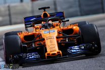 Carlos Sainz Jnr, McLaren, Yas Marina