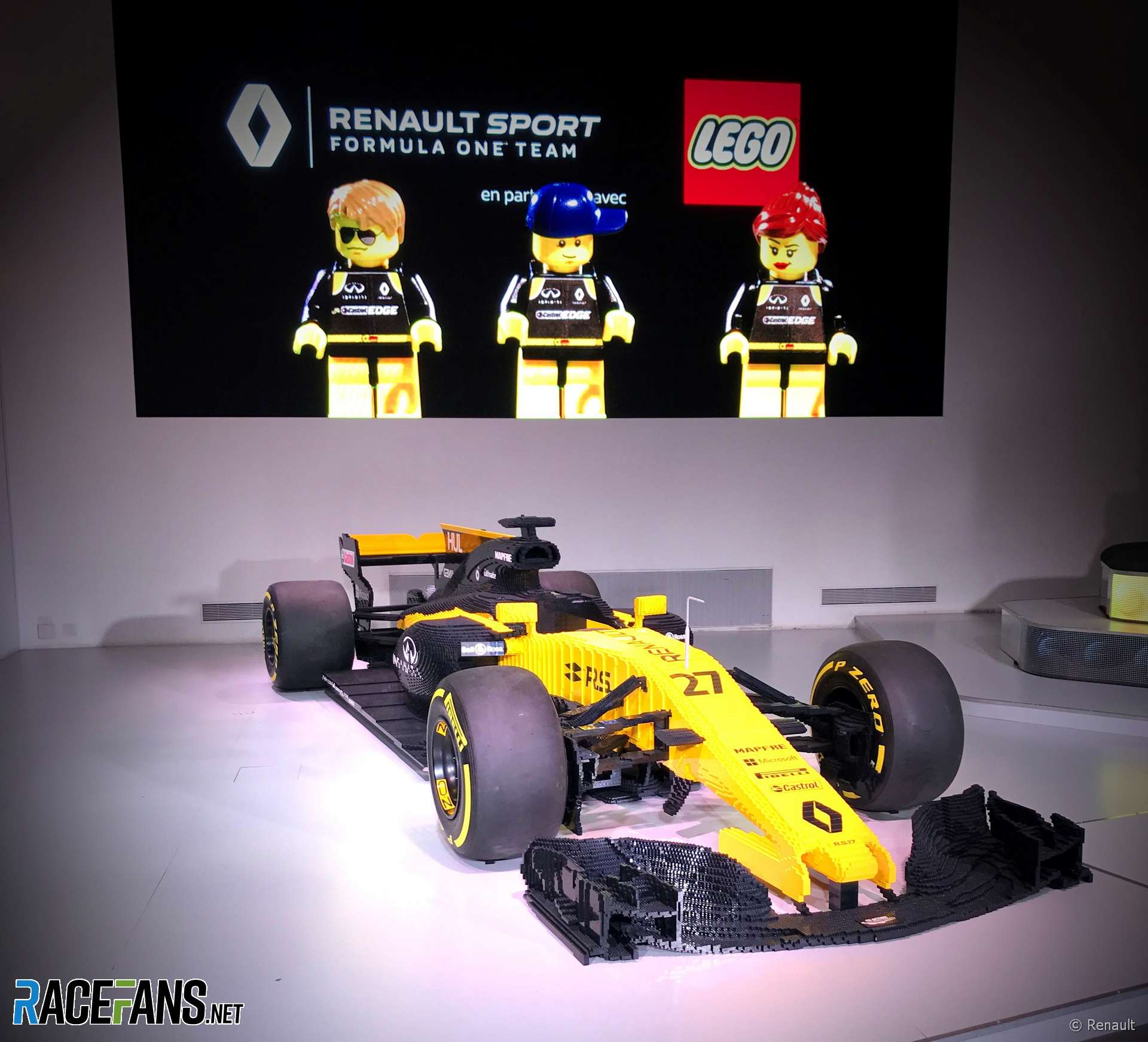 Lego Renault RS17