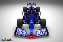 First pictures: Toro Rosso STR14 is ready for 2019