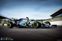 Mercedes W10: Technical analysis