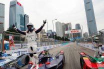 Bird wins in Hong Kong but faces investigation for Lotterer contact