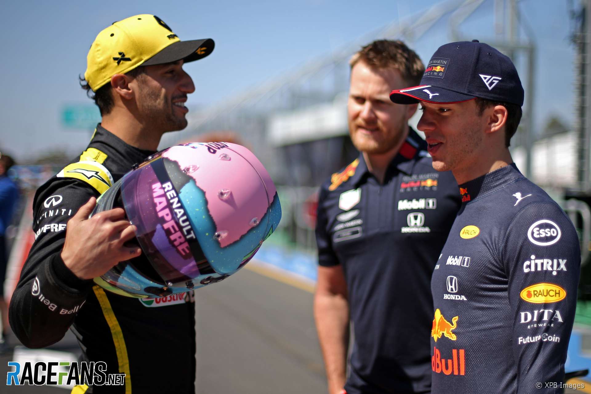2019 Australian Grand Prix build-up in pictures · RaceFans
