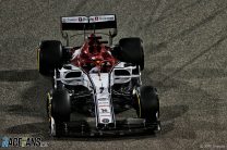 Kimi Raikkonen, Alfa Romeo, Bahrain International Circuit, 2019