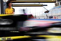 Jack Aitken, Renault, Bahrain International Circuit