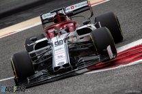 Antonio Giovinazzi, Alfa Romeo, Bahrain International Circuit