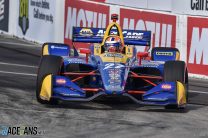 Rossi scores crushing victory at Long Beach