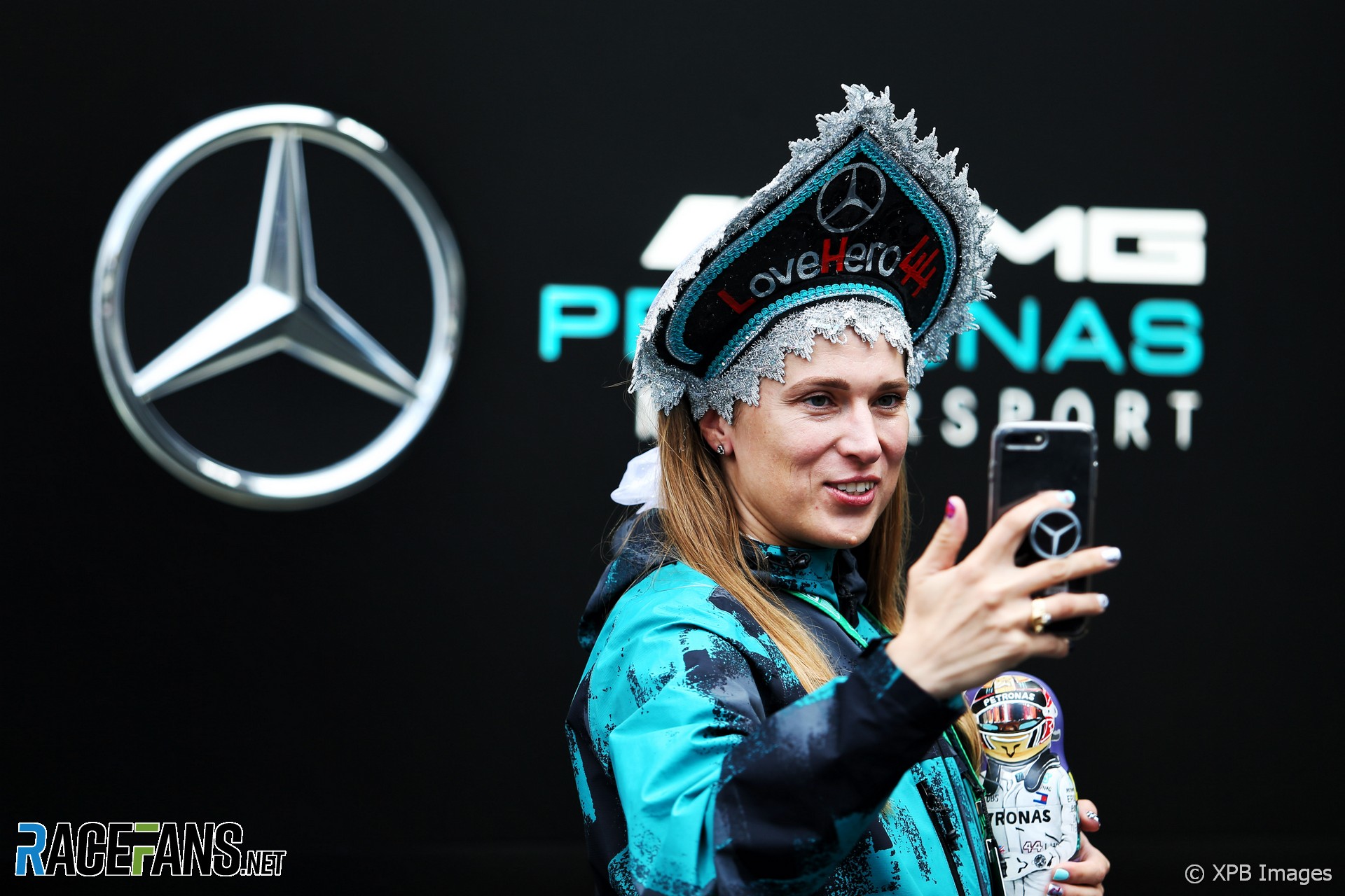 Lewis Hamilton fan, Mercedes, Baku City Circuit, 2019
