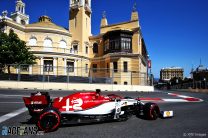 Raikkonen “got way too close” to Hamilton in qualifying