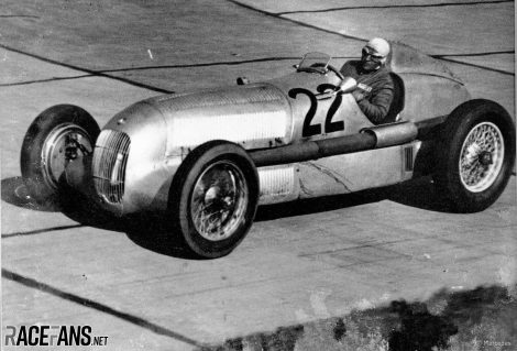 Luigi Fagioli, Mercedes W25, Eifelrennen, 1934