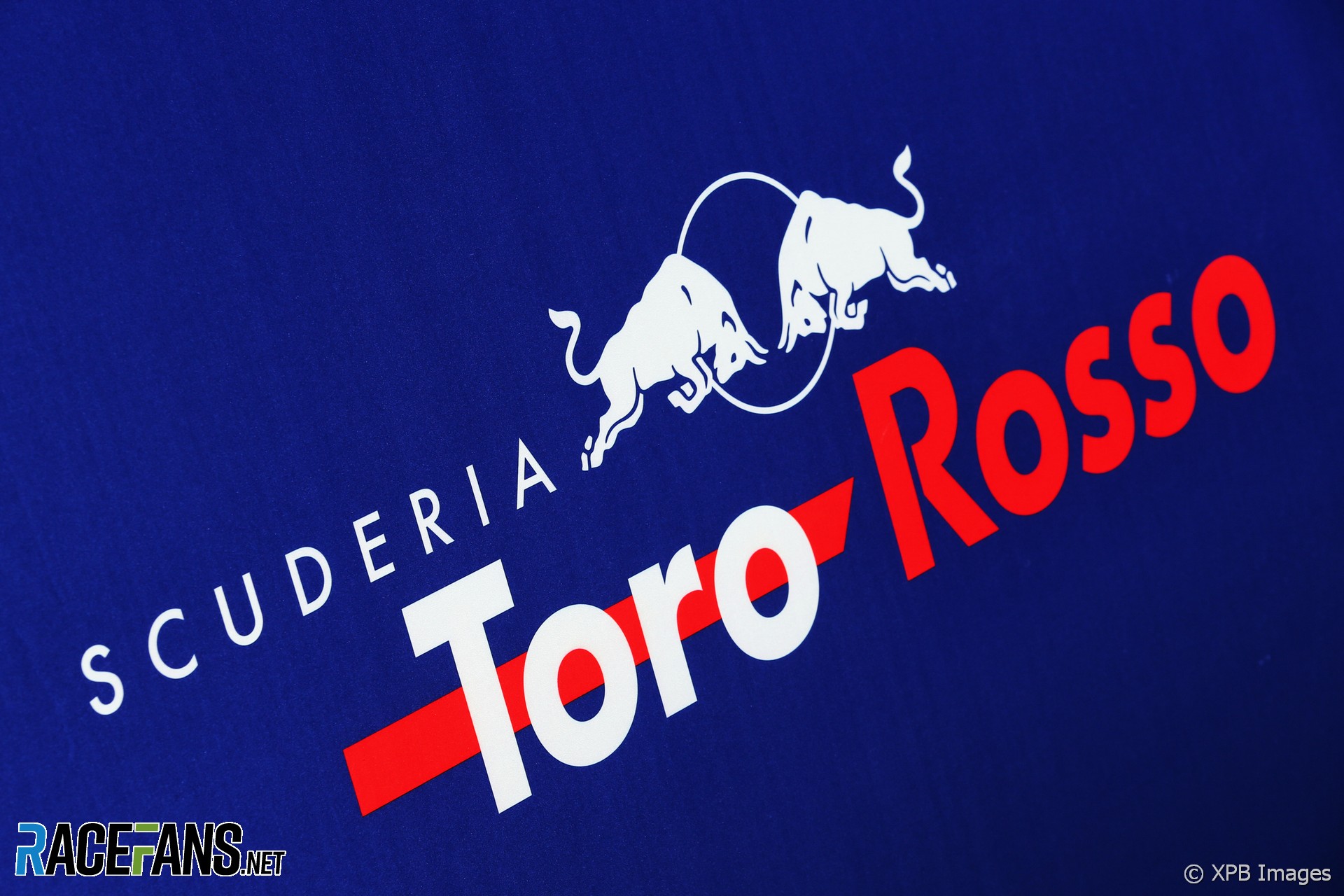 Toro Rosso logo, Circuit de Catalunya, 2019