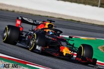 Red Bull changes power unit on day two but plans to avoid penalties once season starts