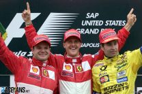 Rubens Barrichello, Michael Schumacher und Heinz Harald Frentzen bei Siegerehrung nach Schumachers Sieg