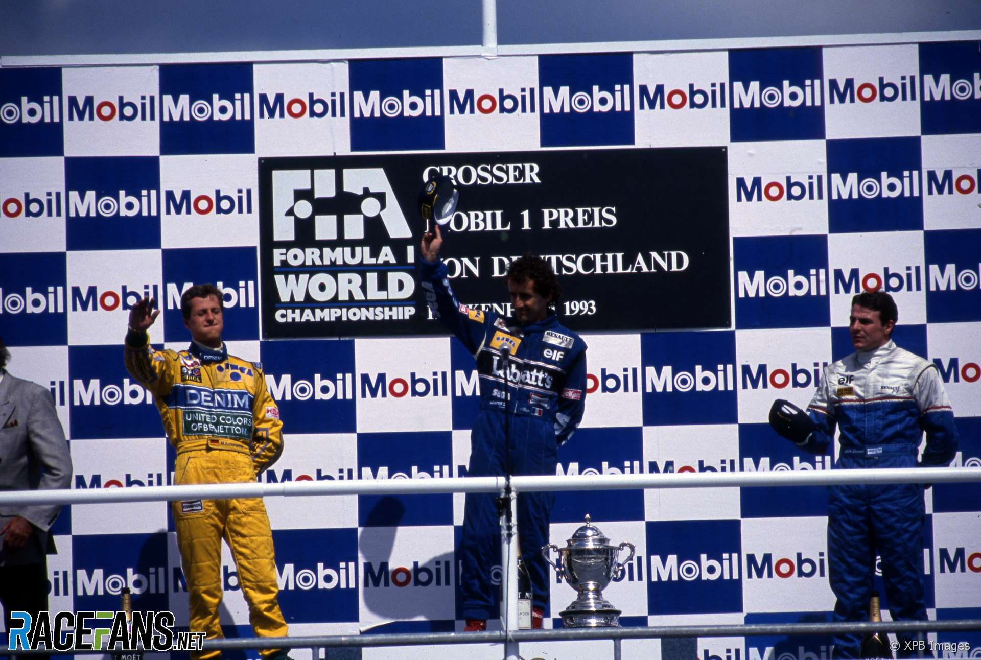 Michael Schumacher, Alain Prost, Mark Blundell, Hockenheimring, 1993