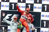 Mika Hakkinen, McLaren, Rubens Barrichello, Ferrari und David Coulthard, Ferrari heute auf dem Podium in Hockenheim