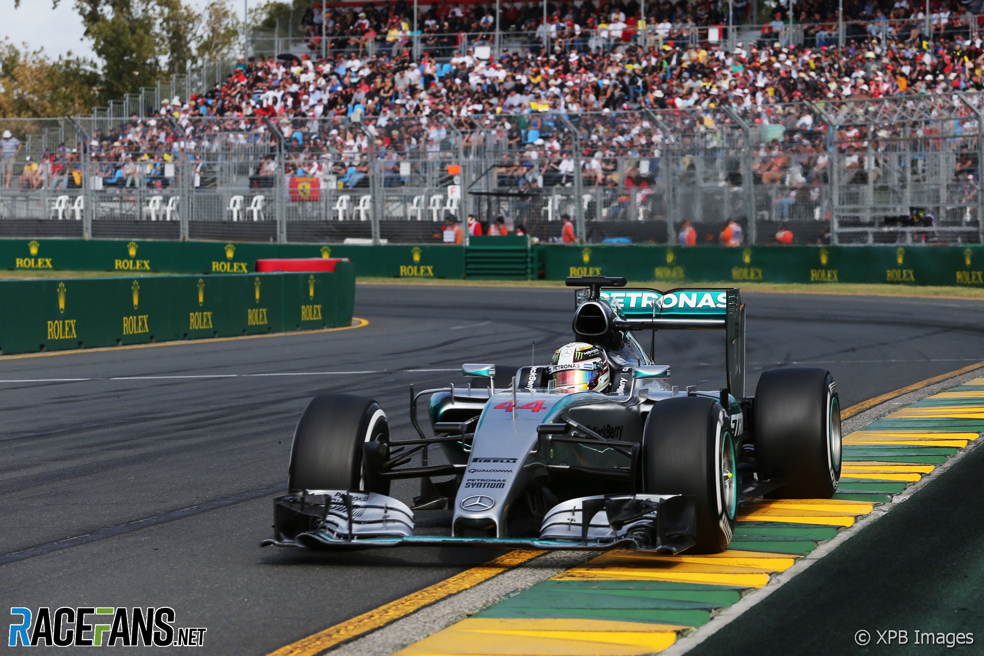 Lewis Hamilton, Mercedes, Melbourne, 2015