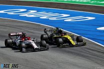 Kimi Raikkonen, Esteban Ocon, Circuit de Catalunya, 2020