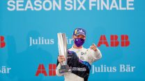 Guenther emerges from chaos to take second Formula E win