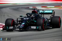 Hamilton romps to victory as Verstappen challenge fades