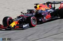 Verstappen: “Too early” to judge effect of ‘quali mode’ ban