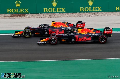 Max Verstappen, Alexander Albon, Red Bull, Autodromo do Algarve, 2020