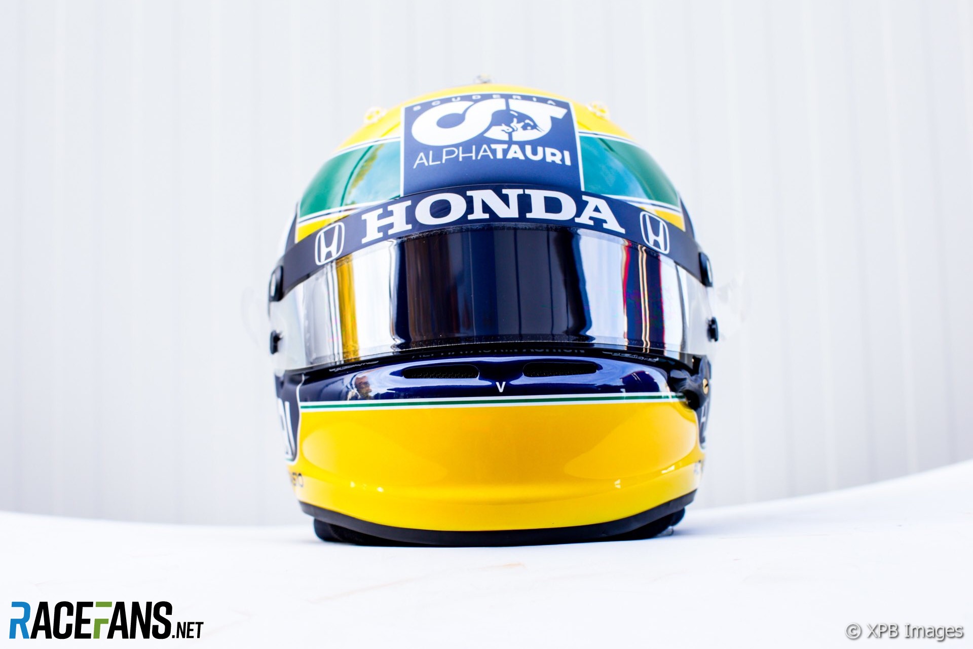 Pierre Gasly's Emilia-Romagna Grand Prix helmet, 2020