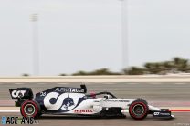 Daniil Kvyat, AlphaTauri, Bahrain International Circuit, 2020