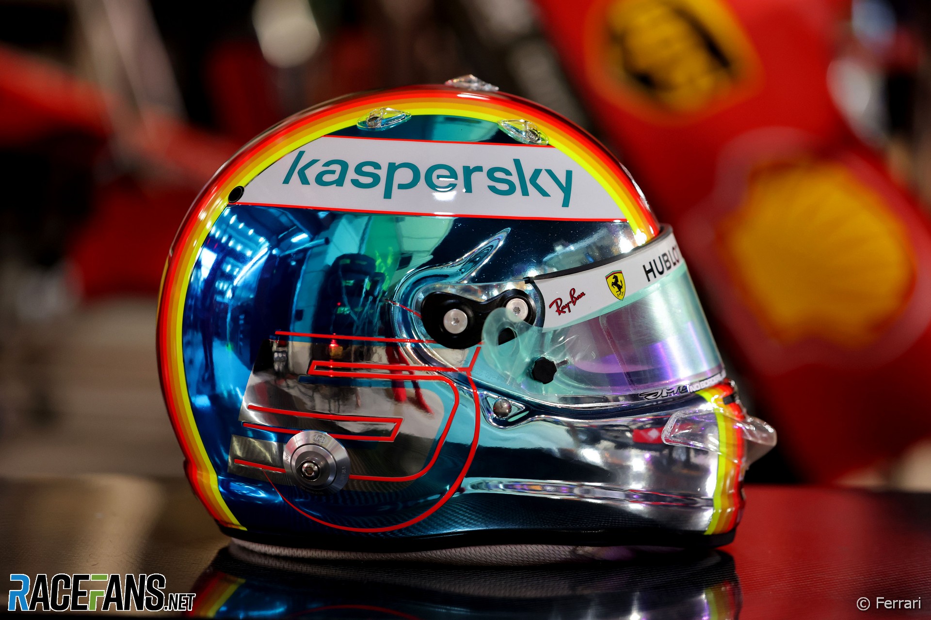 Sebastian Vettel's 2020 Sakhir Grand Prix helmet