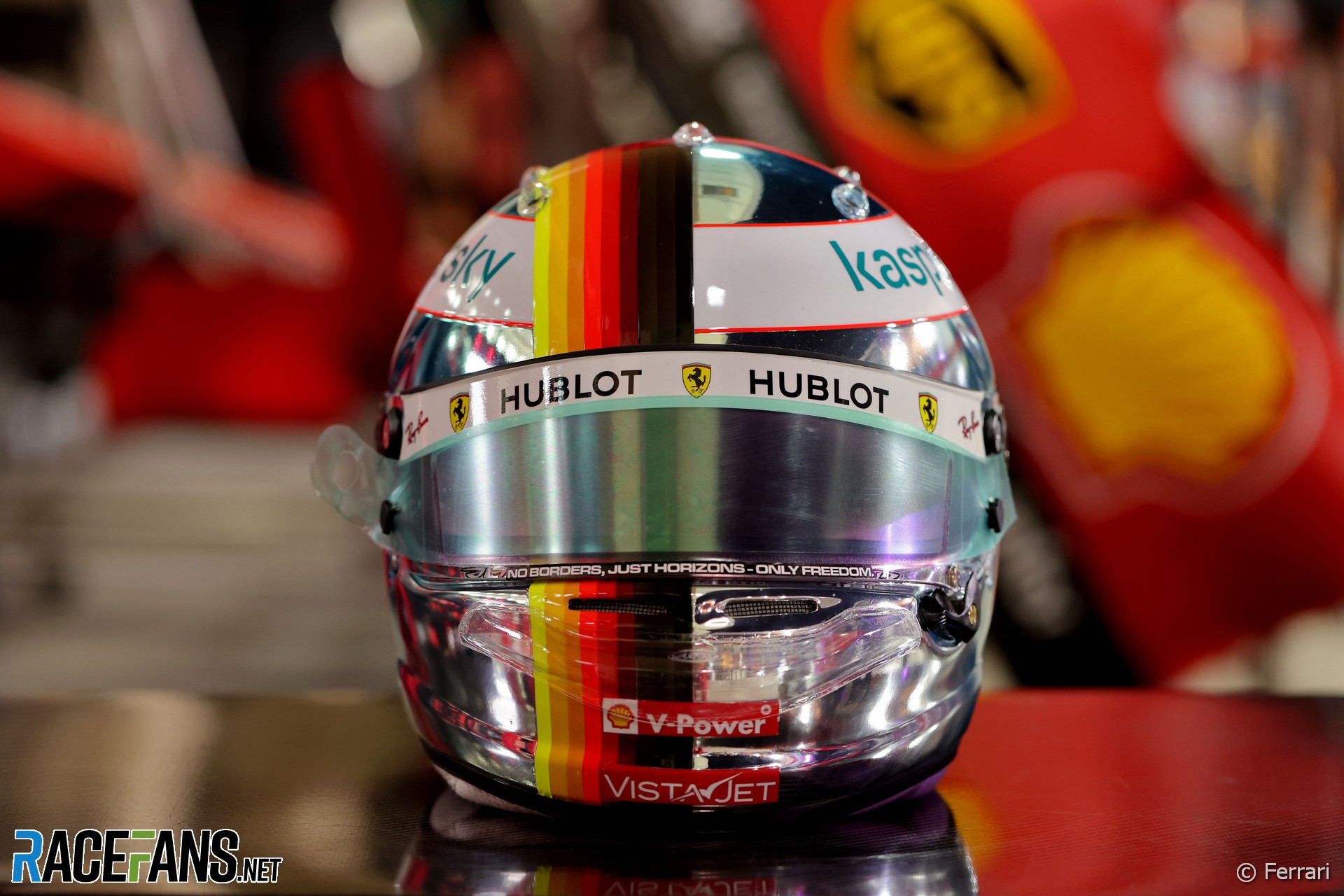 Sebastian Vettel's 2020 Sakhir Grand Prix helmet