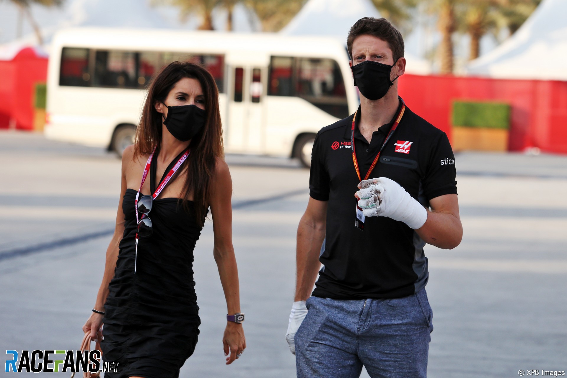 Marion Grosjean, Romain Grosjean, Haas, Bahrain International Circuit, 2020