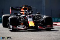 Verstappen shades Bottas as brake problem delays Hamilton